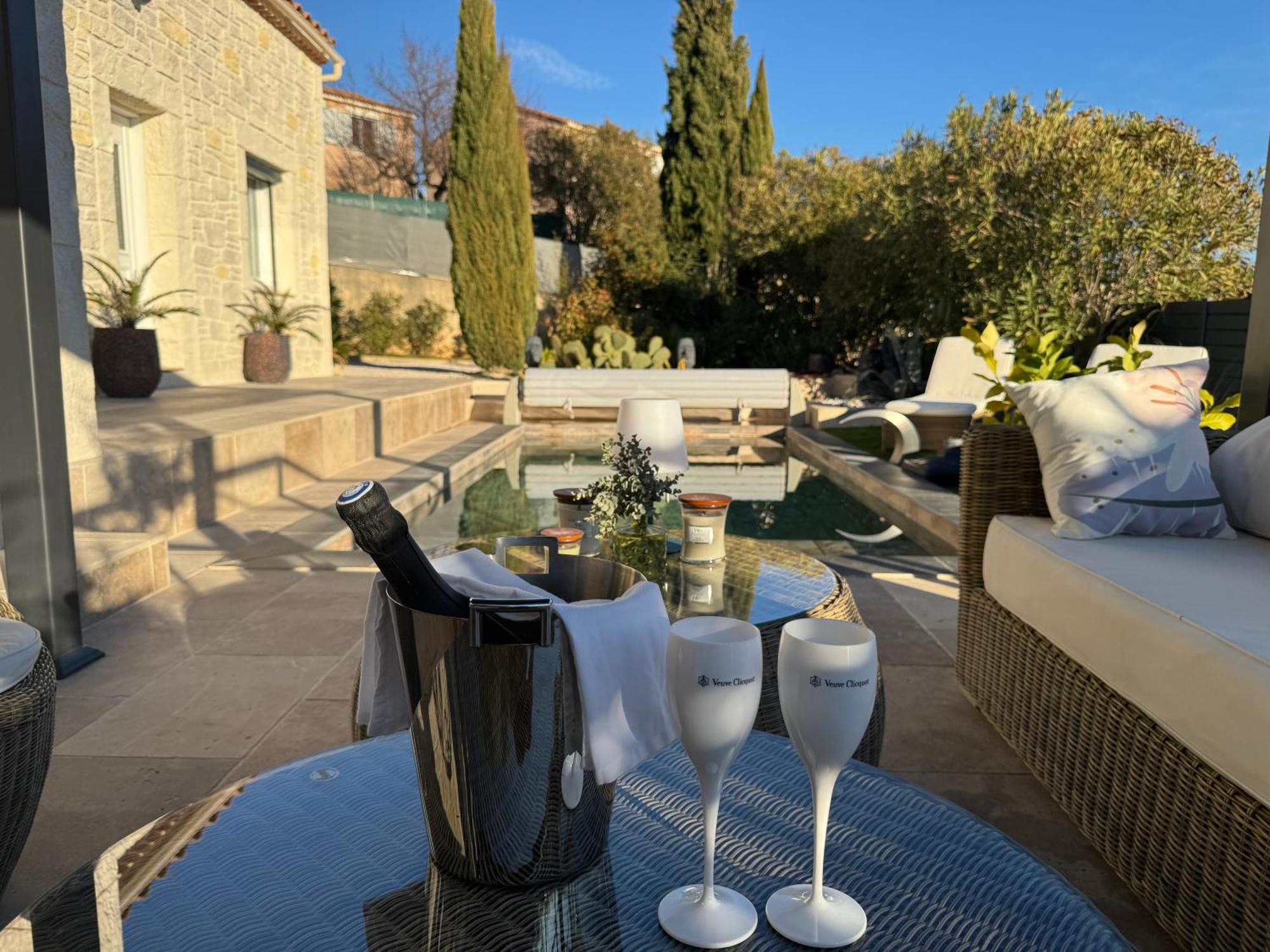 Casa Amor & Spa, Appartement Suite Jacuzzi & Piscine Chauffee Montfort-sur-Argens Kültér fotó